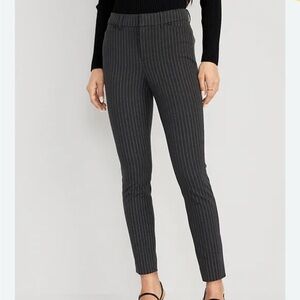 Old navy pixie Women's Gray Pinstripe Pants